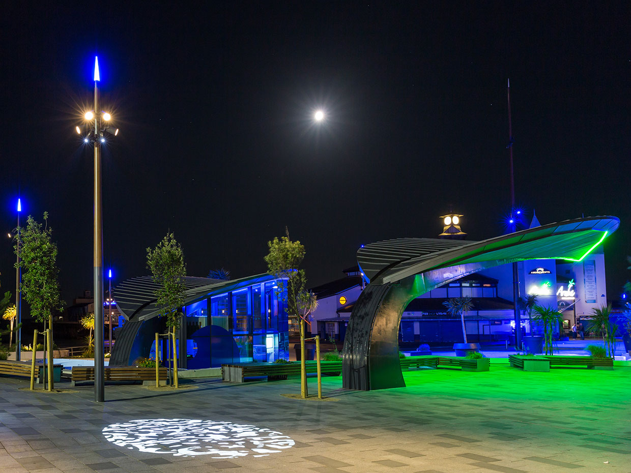 Schréder developed a bespoke illumination scheme for Bournemouth Pier to create an unique nocturnal identity